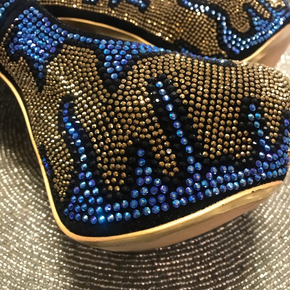 Ladies heels - Picture 2 of 7